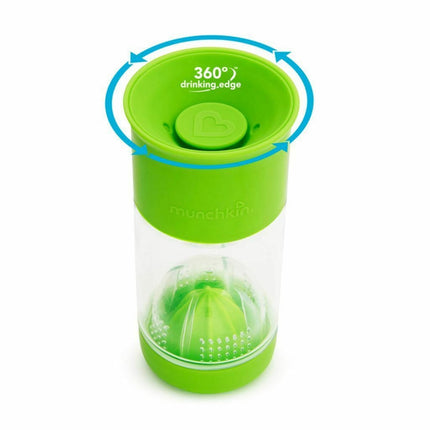 Munchkin Vaso Práctico Infusor de Frutas Verde