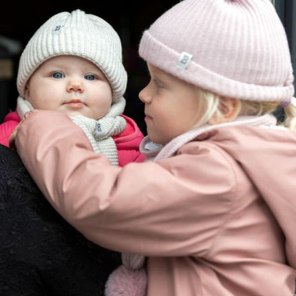 Gorro de bebé con pompón Cool Old Pink 3-36Months