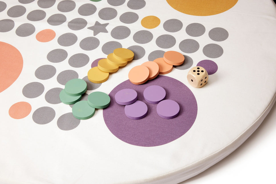 Juego de Ludo Concepto Infantil